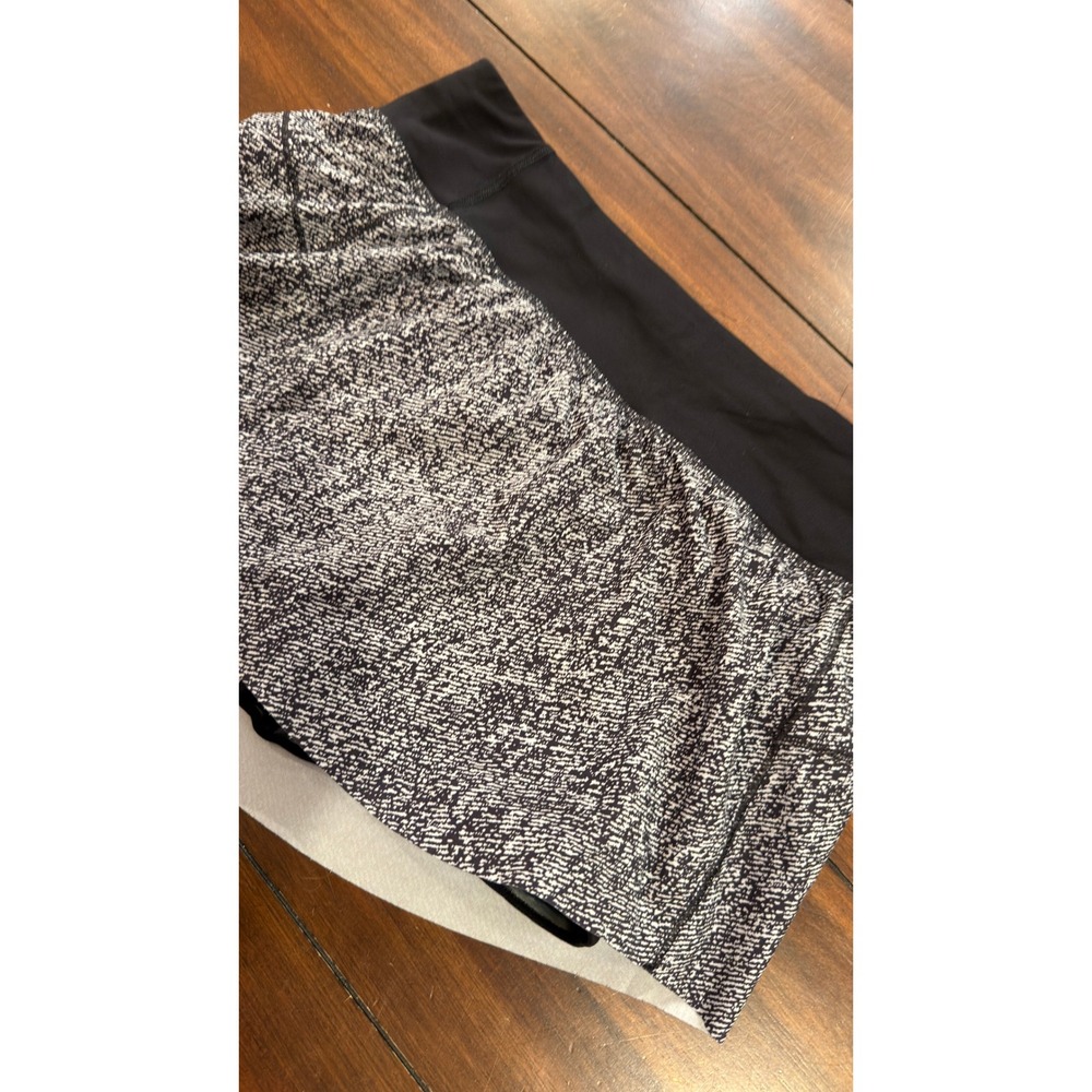 Lululemon Pace Rival Skirt Black White Static Print Athletic Skort Women Size 4 - Picture 9 of 14